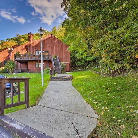 Vernon Township Condo - Walk To Ski Resort! Bagian luar foto