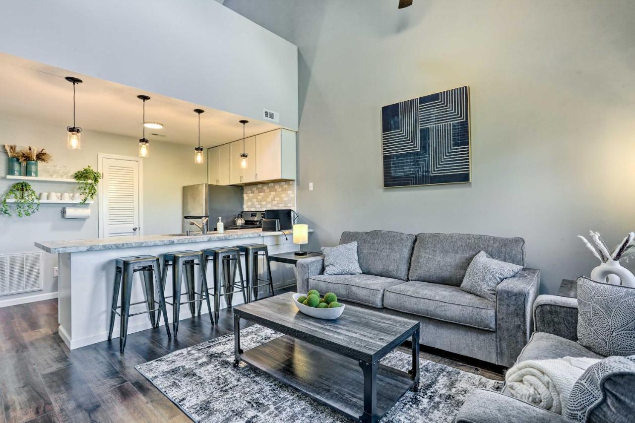 Vernon Township Condo - Walk To Ski Resort! Bagian luar foto