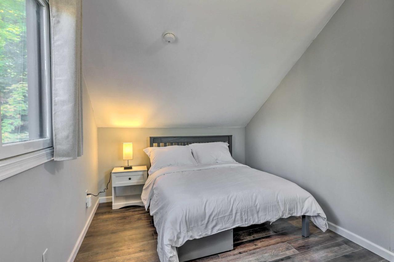 Vernon Township Condo - Walk To Ski Resort! Bagian luar foto